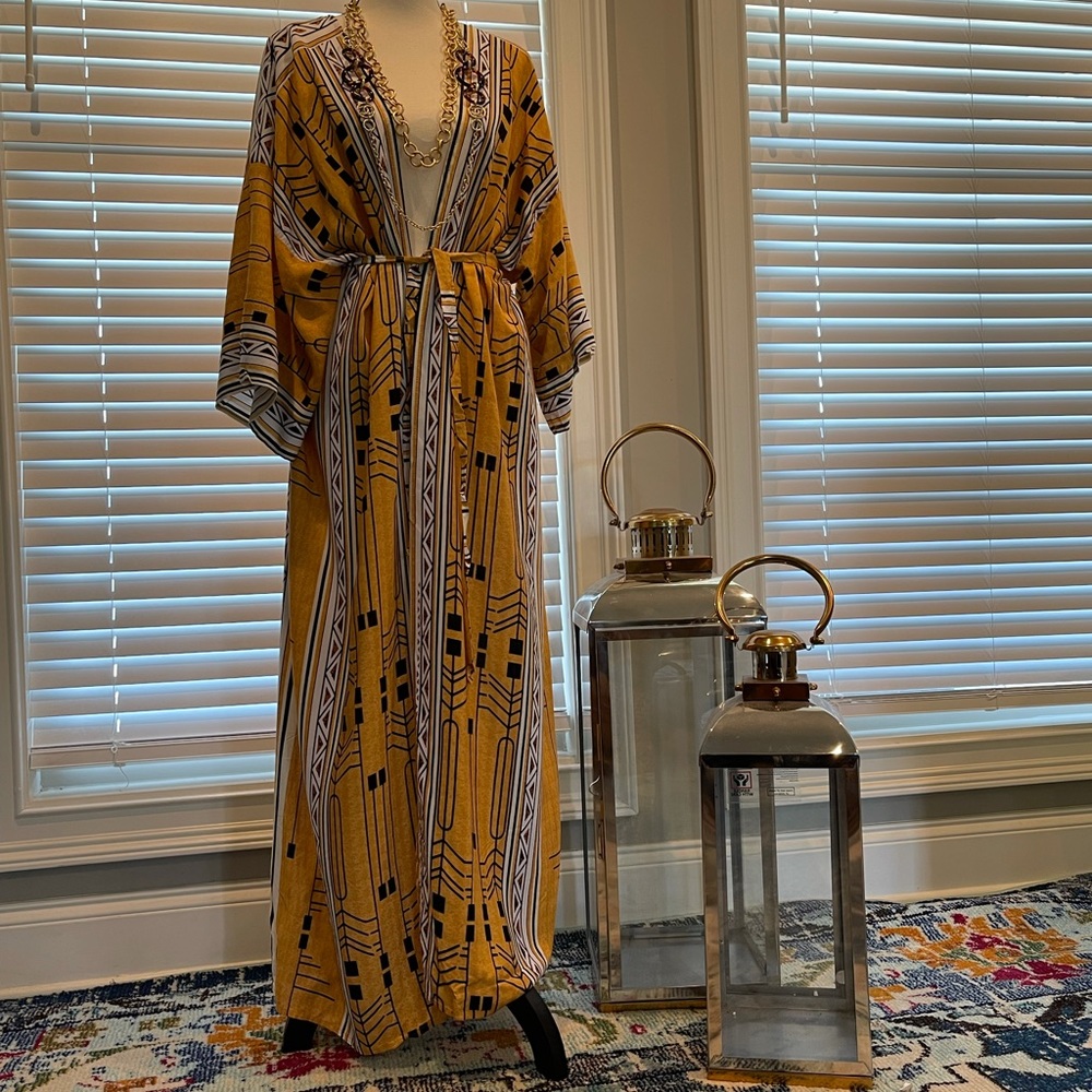 Bohemian Elegant self belted  Kimono/Dress tunic - Picture 16 of 16